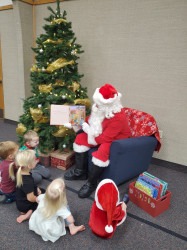 503660876 24610124441910056 2726252539126195449 n 1755712291 Santa Claus Home Visit